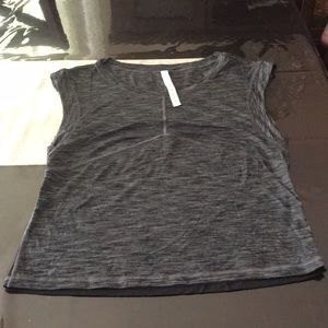 Lululemon top
